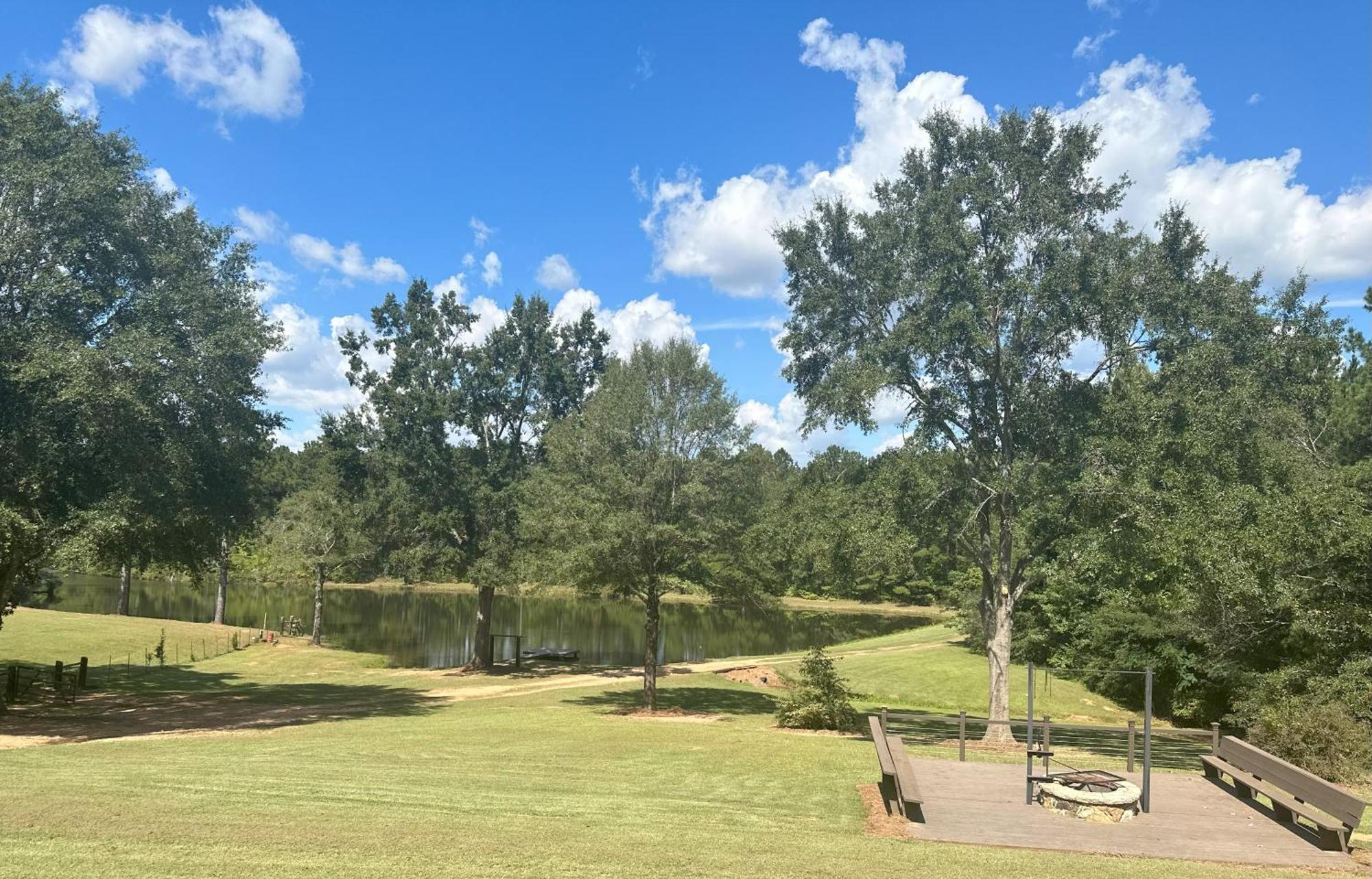 Refuge Ranch Retreat Log Cabin Lake 53+ Acres 洛克斯特格罗夫 外观 照片