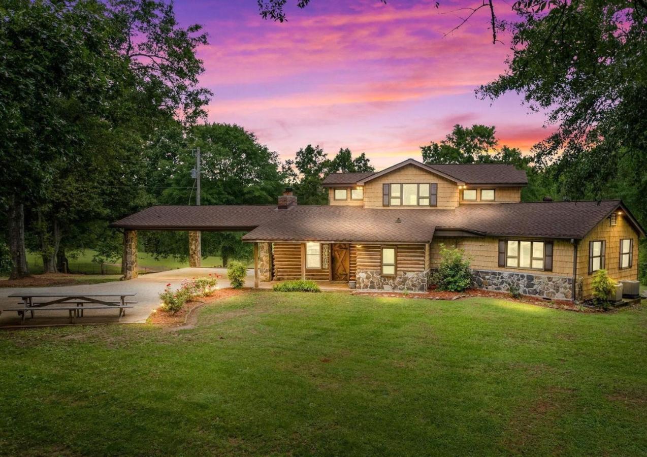 Refuge Ranch Retreat Log Cabin Lake 53+ Acres 洛克斯特格罗夫 外观 照片